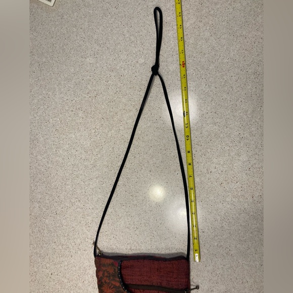 Red and Orange Crossbody Bag with Floral Pattern - Picture 7 of 13